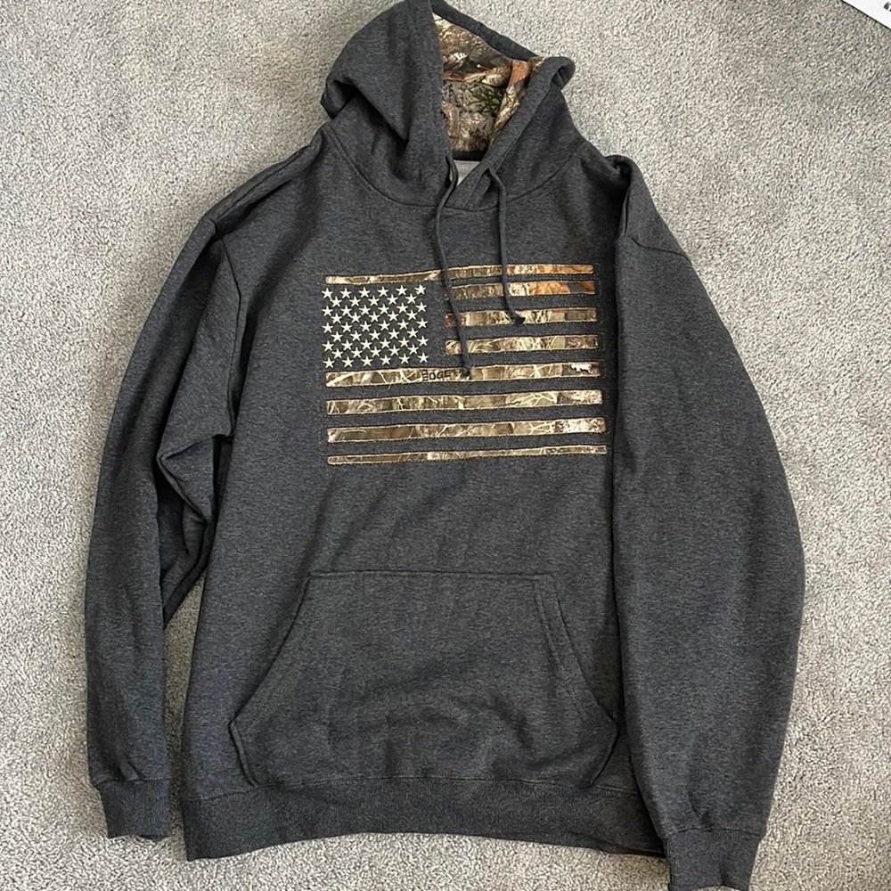 Men’s sweatshirt